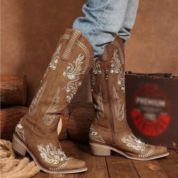 Wide Calf Knee High Western Cowgirl Boots, Rhinestones With Classic Embroidery - Picture 2 of 7